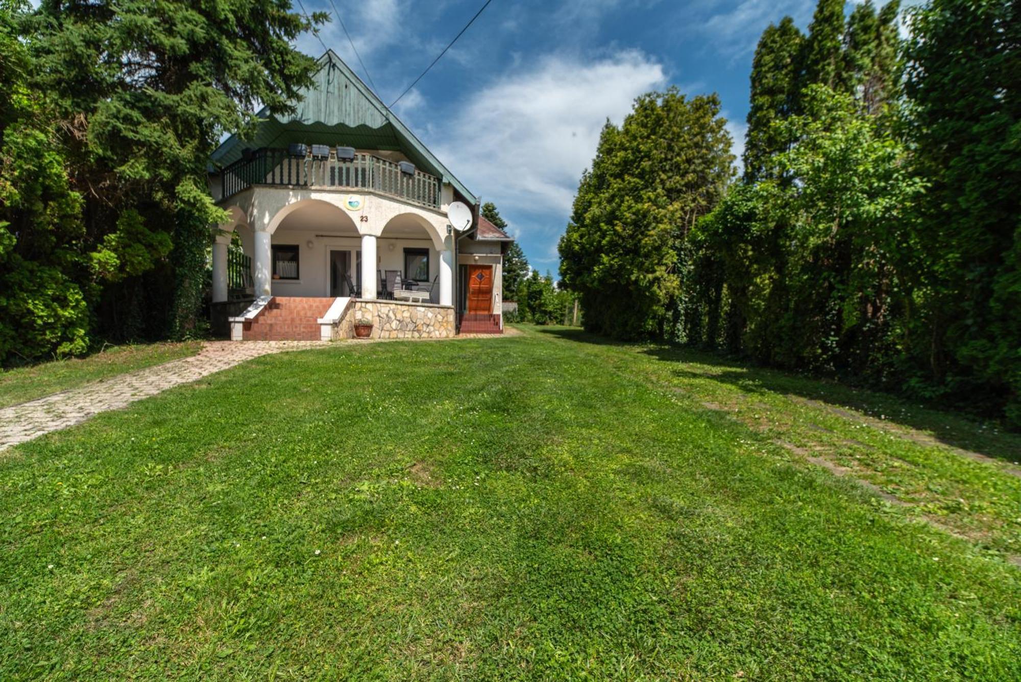 Jazmin Vendeghaz Villa Balatongyörök Екстериор снимка